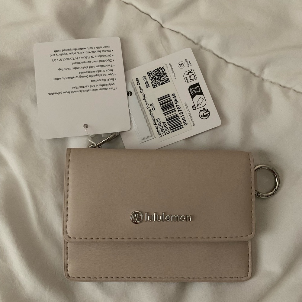 Brand New Lululemon Cardholder w/ Tags